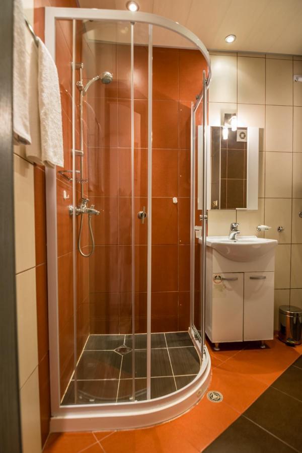 بورغاس Cozy One-Bedroom Apartment In Night Breeze المظهر الخارجي الصورة